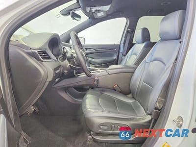 Zdjęcie 7 z 12 samochodu: 2022 BUICK ENCLAVE PREMIUM VIN:5GAEVBKW6NJ131506 - miniatura