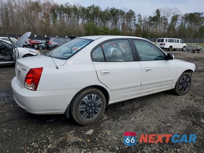 Trzecie zdjęcie samochodu z tyłu: 2005 HYUNDAI ELANTRA GLS VIN:KMHDN46DX5U028033 - miniatura