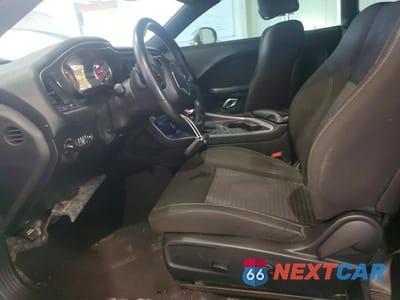 Zdjęcie 7 z 11 samochodu: 2018 DODGE CHALLENGER SXT VIN:2C3CDZAG9JH317813 - miniatura