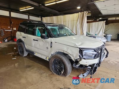 Czwarte zdjęcie samochodu z boku: 2025 FORD BRONCO SPORT OUTER BANKS VIN:3FMCR9CN7SRF27790 - miniatura