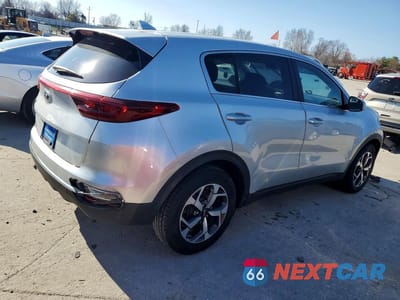 Trzecie zdjęcie samochodu z tyłu: 2022 KIA SPORTAGE LX VIN:KNDPM3AC1N7956857 - miniatura
