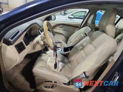 Zdjęcie 7 z 11 samochodu: 2010 VOLVO S80 3.2 VIN:YV1982AS9A1125810 - miniatura