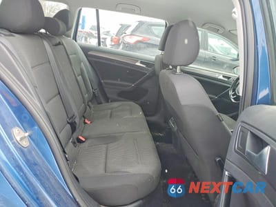 Zdjęcie 11 z 14 samochodu: 2018 VOLKSWAGEN GOLF SPORTWAGEN S VIN:3VW117AU9JM750715 - miniatura