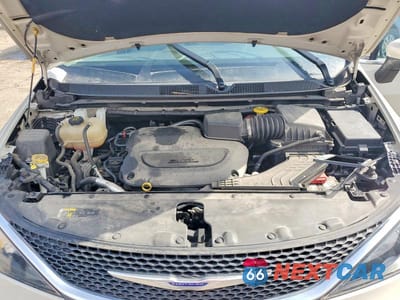 Zdjęcie 12 z 13 samochodu: 2019 CHRYSLER PACIFICA TOURING VIN:2C4RC1DG8KR702040 - miniatura