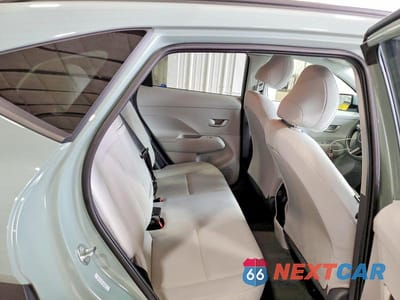 Zdjęcie 11 z 12 samochodu: 2025 HYUNDAI KONA SEL VIN:KM8HBCAB7SU195990 - miniatura