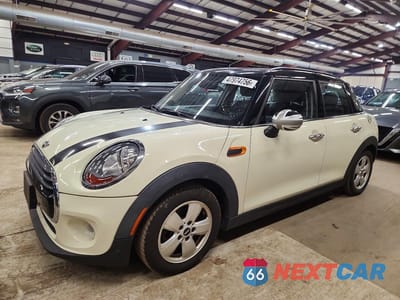 2016 MINI COOPER WMWXU1C55G2D10062 - główne zdjęcie licytacji z USA - miniatura