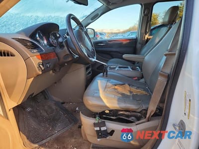 Zdjęcie 7 z 12 samochodu: 2012 CHRYSLER TOWN & COUNTRY TOURING VIN:2C4RC1BG4CR410678 - miniatura