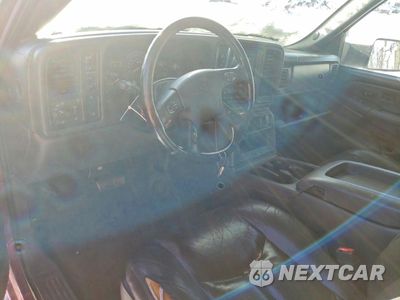 Zdjęcie 8 z 12 samochodu: 2004 CHEVROLET SILVERADO K3500 VIN:1GCJK33294F201864 - miniatura