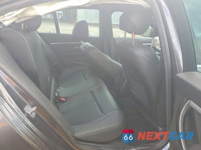 Zdjęcie 10 z 13 samochodu: 2018 BMW 330 I VIN:WBA8B9C51JEE83382 - miniatura