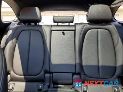 Zdjęcie 10 z 13 samochodu: 2019 BMW X1 SDRIVE28I VIN:WBXHU7C56K3H46645 - miniatura