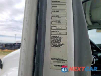 Zdjęcie 10 z 10 samochodu: 2016 KENWORTH T680 SEMI TRUCK VIN:1XKYA48X0GJ496516 - miniatura
