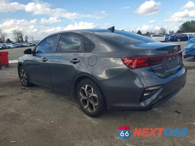 Drugie zdjęcie samochodu z przodu: 2021 KIA FORTE LXS VIN:3KPF24AD0ME291299 - miniatura