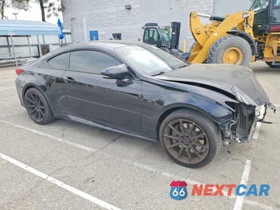 Czwarte zdjęcie samochodu z boku: 2015 LEXUS RC 350 BASE VIN:JTHHE5BC5F5004631 - miniatura