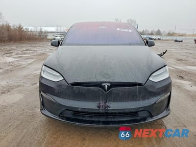 Piąte zdjęcie samochodu w środku: 2022 TESLA MODEL X VIN:7SAXCDE53NF339171 - miniatura