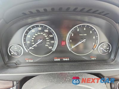 Zdjęcie 9 z 13 samochodu: 2016 BMW X5 XDRIVE35I VIN:5UXKR0C58G0P33752 - miniatura
