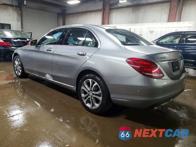 Drugie zdjęcie samochodu z przodu: 2015 MERCEDES-BENZ C 300 4MATIC VIN:55SWF4KB7FU060848 - miniatura