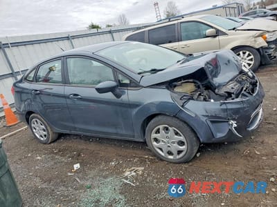Czwarte zdjęcie samochodu z boku: 2011 FORD FIESTA S VIN:3FADP4AJ7BM227493 - miniatura