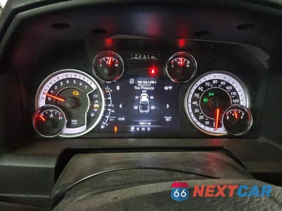 Zdjęcie 9 z 12 samochodu: 2021 RAM 1500 CLASSIC TRADESMAN VIN:1C6RR6FT9MS572459 - miniatura