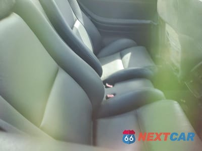 Zdjęcie 10 z 12 samochodu: 2006 PONTIAC GTO VIN:6G2VX12U76L552715 - miniatura