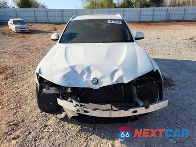 Piąte zdjęcie samochodu w środku: 2017 BMW X3 XDRIVE35I VIN:5UXWX7C3XH0W39842 - miniatura