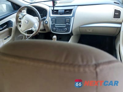 Zdjęcie 8 z 12 samochodu: 2017 NISSAN ALTIMA 2.5 SV VIN:1N4AL3AP4HC259230 - miniatura