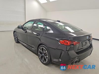 Drugie zdjęcie samochodu z przodu: 2026 BMW 228 VIN:WBA83GG06T7T53747 - miniatura