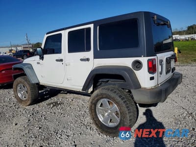 Drugie zdjęcie samochodu z przodu: 2012 JEEP WRANGLER UNLIMITED SAHARA VIN:1C4BJWEG6CL205775 - miniatura