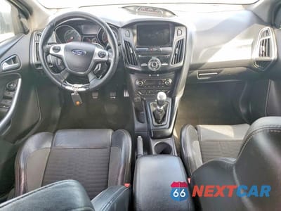 Zdjęcie 8 z 11 samochodu: 2013 FORD FOCUS ST VIN:1FADP3L98DL325191 - miniatura