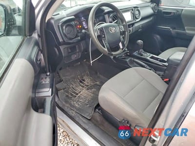 Zdjęcie 8 z 11 samochodu: 2018 TOYOTA TACOMA SR VIN:5TFRX5GN8JX127461 - miniatura