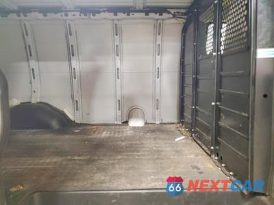 Zdjęcie 11 z 12 samochodu: 2018 GMC SAVANA 2500 DELIVERY VAN VIN:1GTW7AFG8J1910264 - miniatura