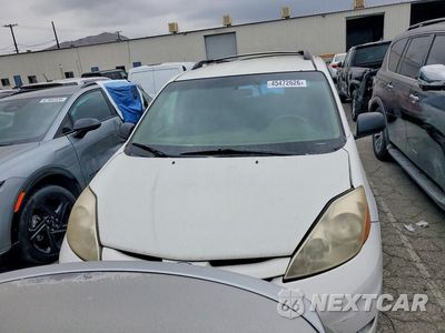 Piąte zdjęcie samochodu w środku: 2008 TOYOTA SIENNA LE 7-PASSENGER VIN:5TDZK23C28S162255 - miniatura