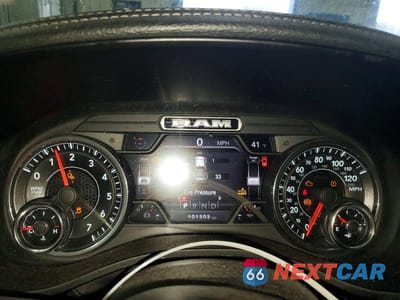 Zdjęcie 9 z 13 samochodu: 2020 RAM 1500 LARAMIE VIN:1C6SRFRT9LN170662 - miniatura