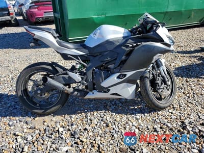 2025 KAWASAKI ZX400 S ML5ZXCS11SDA33608 - główne zdjęcie licytacji z USA - miniatura