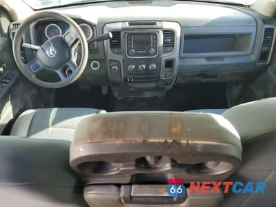 Zdjęcie 8 z 11 samochodu: 2018 RAM 2500 ST VIN:3C6UR5HJ7JG317151 - miniatura