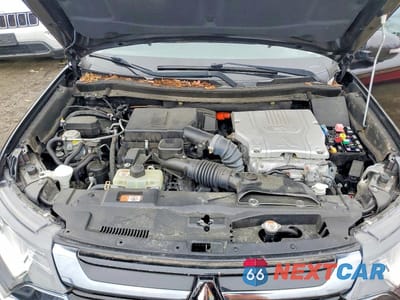 Zdjęcie 12 z 13 samochodu: 2018 MITSUBISHI OUTLANDER SE VIN:JA4J24A55JZ057379 - miniatura