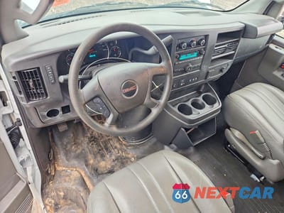 Zdjęcie 8 z 14 samochodu: 2025 GMC SAVANA 2500 CARGO UTILITY / SERVICE VAN VIN:1GTW7AF77S1169669 - miniatura