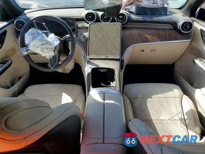 Zdjęcie 8 z 13 samochodu: 2024 MERCEDES-BENZ GLC 300 4MATIC VIN:W1NKM4HB1RF171546 - miniatura