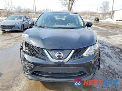 Piąte zdjęcie samochodu w środku: 2018 NISS QASHQAI VIN:JN1BJ1CP1JW160975 - miniatura