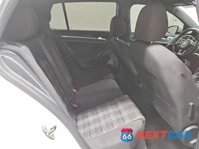 Zdjęcie 10 z 12 samochodu: 2015 VOLKSWAGEN GTI VIN:3VW5T7AU0FM028567 - miniatura