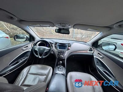 Zdjęcie 9 z 10 samochodu: 2017 HYUNDAI SANTA FE SE VIN:KM8SNDHF0HU230678 - miniatura