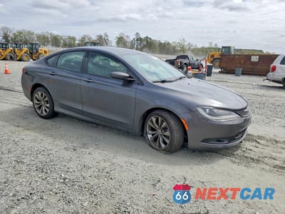 Czwarte zdjęcie samochodu z boku: 2015 CHRYSLER 200 VIN:1C3CCCBB3FN747970 - miniatura