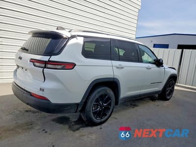 Trzecie zdjęcie samochodu z tyłu: 2024 JEEP GRAND CHEROKEE L LAREDO VIN:1C4RJKAG0R8517759 - miniatura