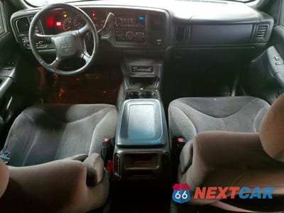 Zdjęcie 8 z 11 samochodu: 2002 GMC NEW SIERRA K1500 VIN:2GTEK19T121297550 - miniatura