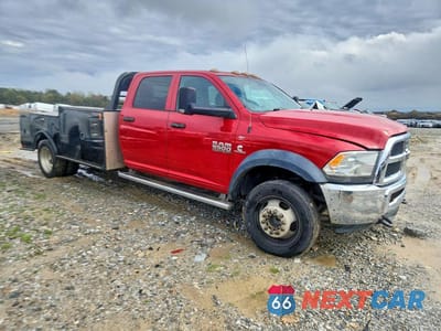 Czwarte zdjęcie samochodu z boku: 2014 RAM 5500 UTILITY / SERVICE TRUCK VIN:3C7WRMFL1EG292384 - miniatura