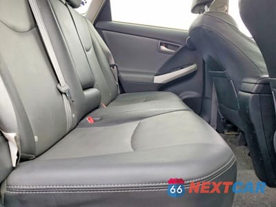 Zdjęcie 10 z 12 samochodu: 2013 TOYOTA PRIUS FOUR VIN:JTDKN3DU3D1658775 - miniatura