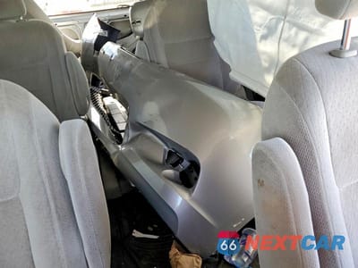 Zdjęcie 13 z 14 samochodu: 2016 TOYOTA SIENNA VIN:5TDKK3DC1GS745324 - miniatura