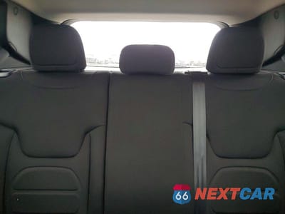 Zdjęcie 10 z 13 samochodu: 2018 JEEP RENEGADE LATITUDE VIN:ZACCJABB2JPJ06943 - miniatura