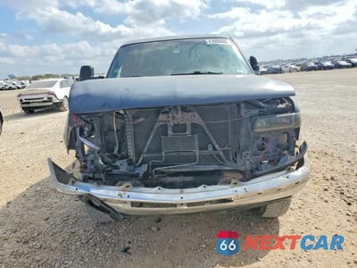 Piąte zdjęcie samochodu w środku: 2002 CHEVROLET SILVERADO K1500 VIN:1GCEK19T52E303168 - miniatura