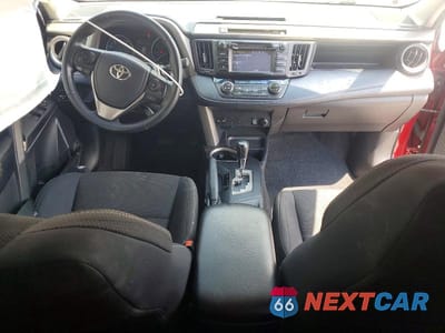 Zdjęcie 8 z 12 samochodu: 2018 TOYOTA RAV4 XLE VIN:2T3WFREVXJW464797 - miniatura