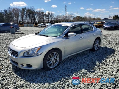 2010 NISSAN MAXIMA 3.5 S 1N4AA5AP7AC850322 - główne zdjęcie licytacji z USA - miniatura